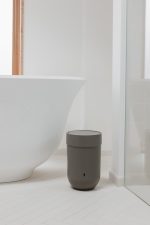 UMBRA kosz na śmieci TOUCH - szary - obrazek 5
