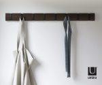 UMBRA wieszak na ubrania FLIP 8 czarny orzech - obrazek 6