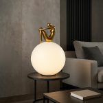 MOOSEE lampa stołowa UOMO 35 złota - obrazek 6